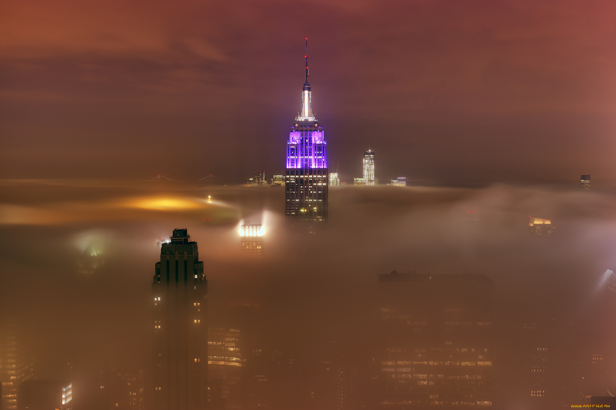 usa - new-york - manhattan - empire state building, , - , , , --, , city, lights, , manhattan, new, york, foggy, 